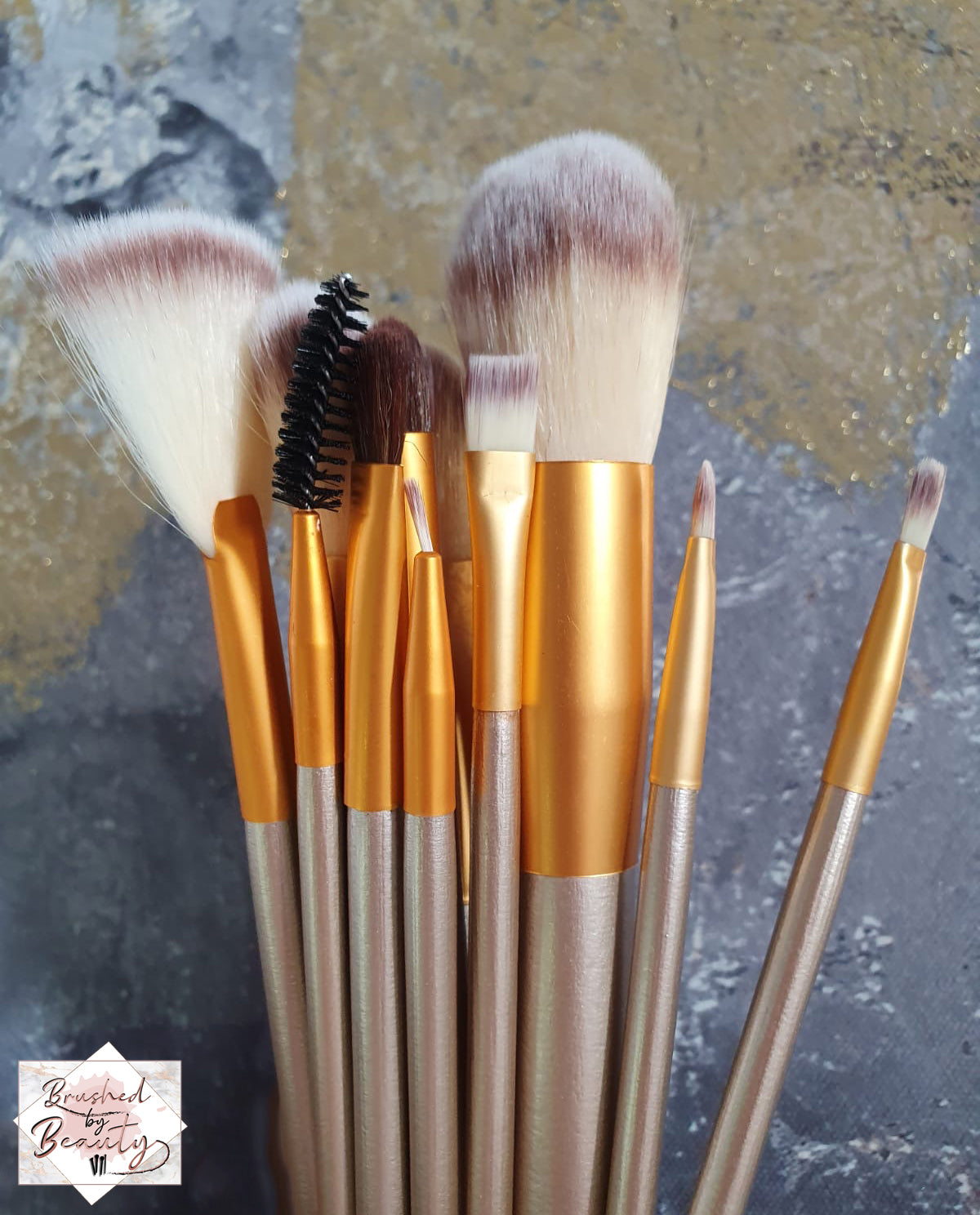 Champagne Mami - 12 Piece Makeup Brush Set
